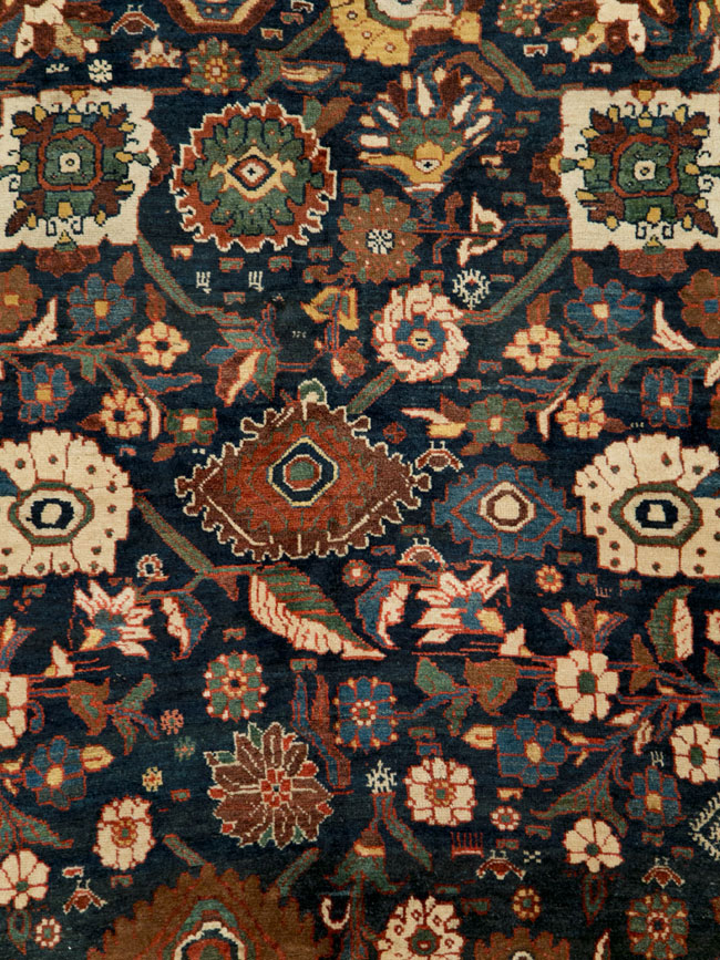 Antique Persian Bidjar Carpet, No.27752 - Galerie Shabab