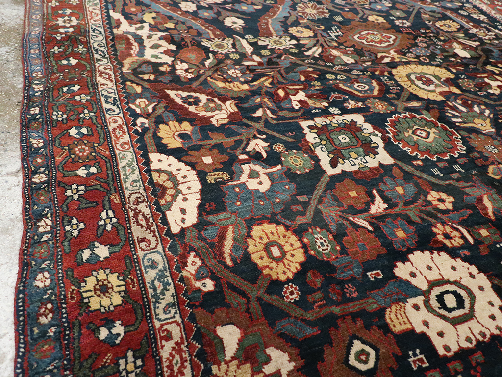 Antique Persian Bidjar Carpet, No.27752 - Galerie Shabab