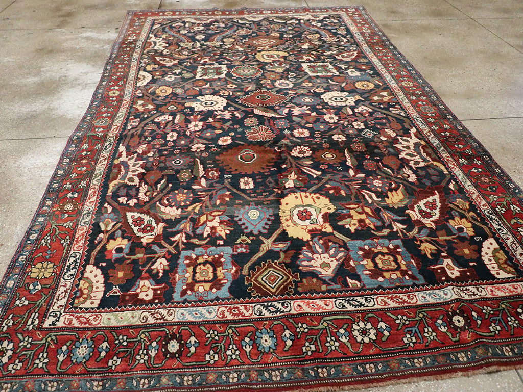 Antique Persian Bidjar Carpet, No.27752 - Galerie Shabab