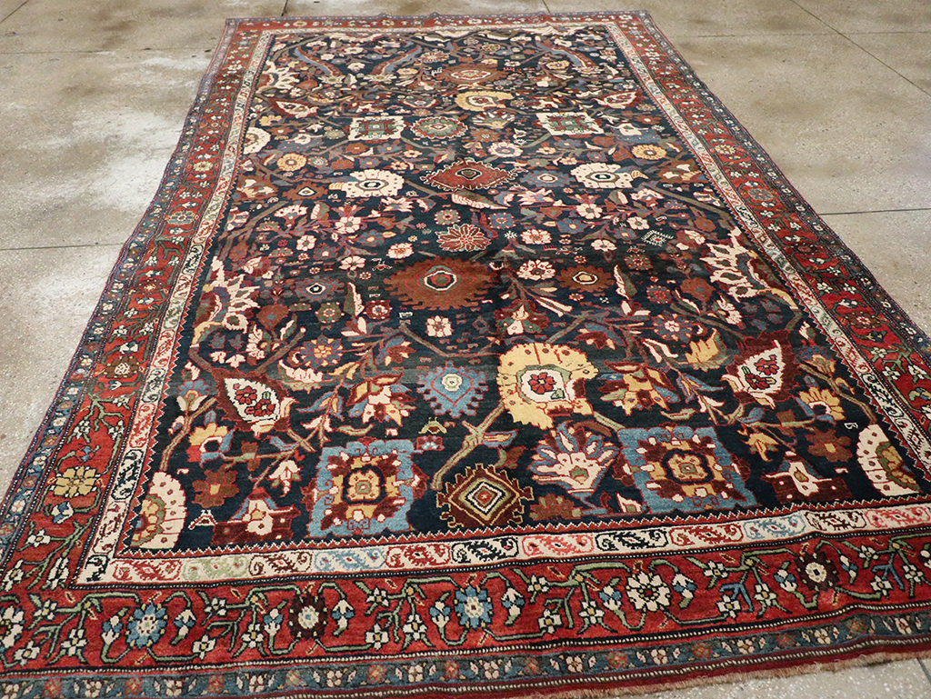 Antique Persian Bidjar Carpet, No.27752 - Galerie Shabab