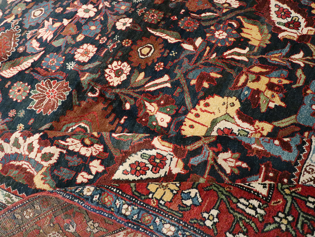 Antique Persian Bidjar Carpet, No.27752 - Galerie Shabab