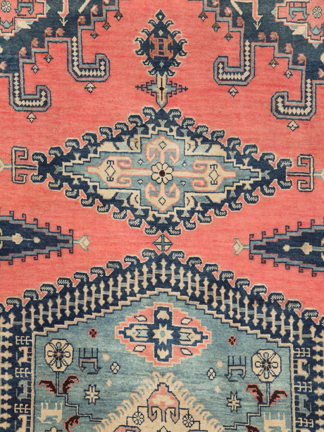 Vintage Persian Veece Large Room Size Carpet, No.27757 - Galerie Shabab