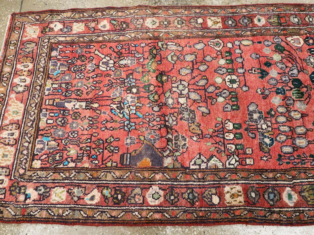 Vintage Persian Mahal Small Runner, No.27760 - Galerie Shabab