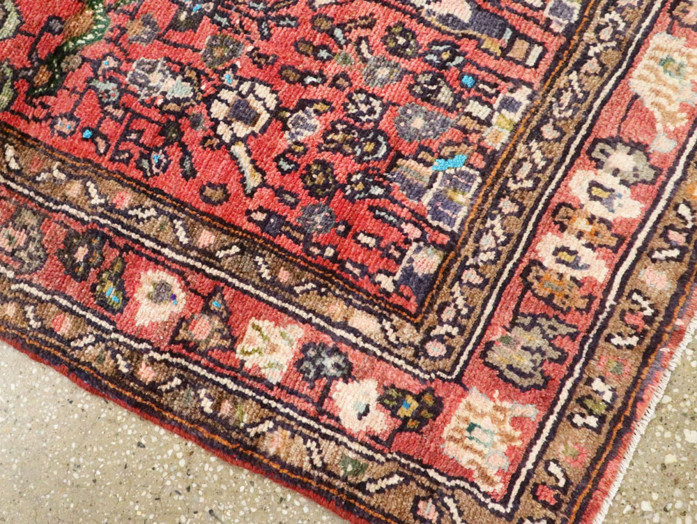 Vintage Persian Mahal Small Runner, No.27760 - Galerie Shabab