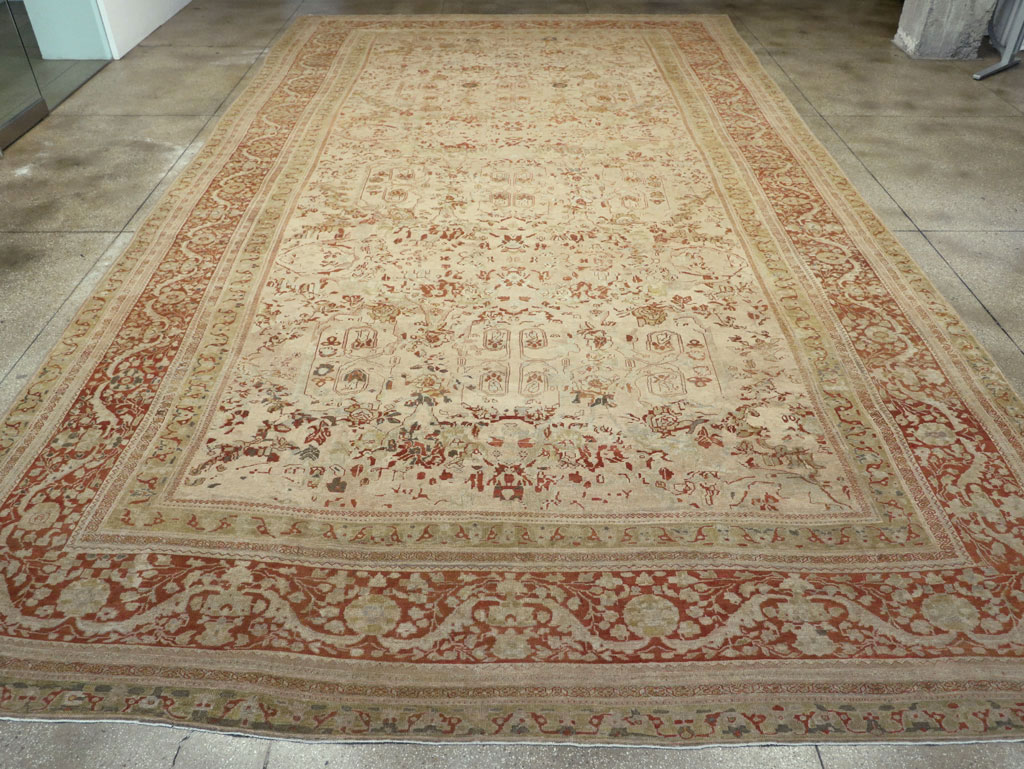 Antique Persian Mahal Oversize Carpet, No.27764 - Galerie Shabab