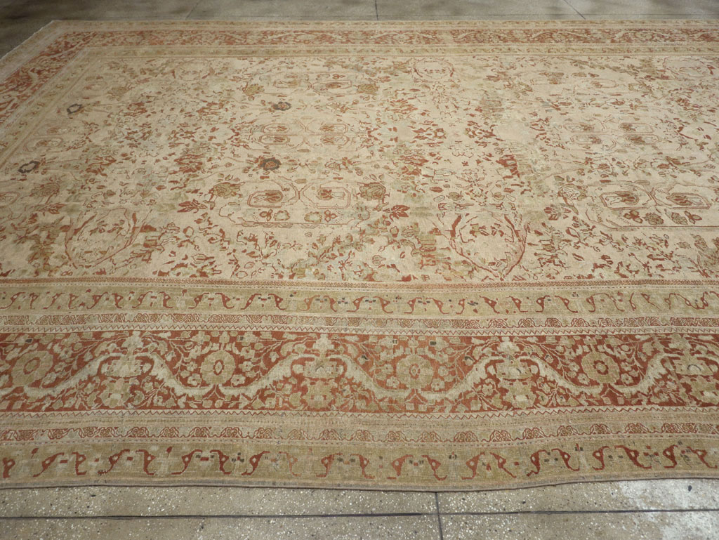Antique Persian Mahal Oversize Carpet, No.27764 - Galerie Shabab