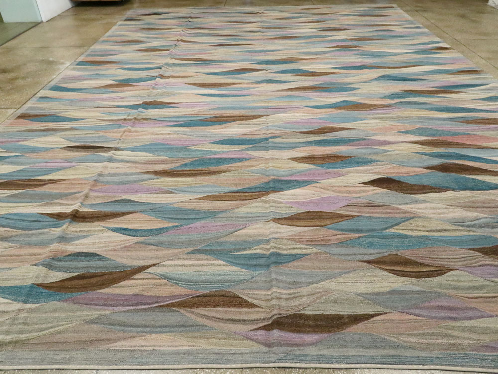 Modern Swedish Inspired Turkish Flatweave, No.27766 - Galerie Shabab