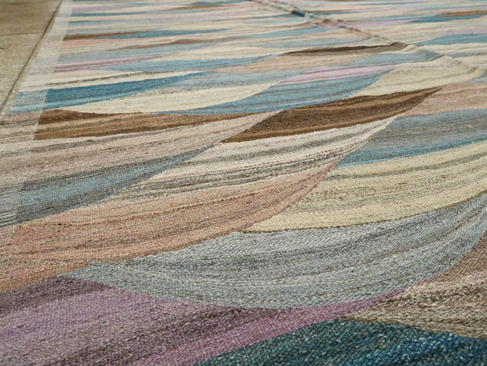 Modern Swedish Inspired Turkish Flatweave, No.27766 - Galerie Shabab