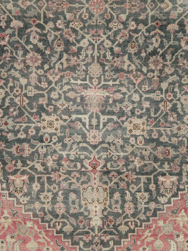 Antique Persian Tabriz Room Size Carpet, No.27774 - Galerie Shabab