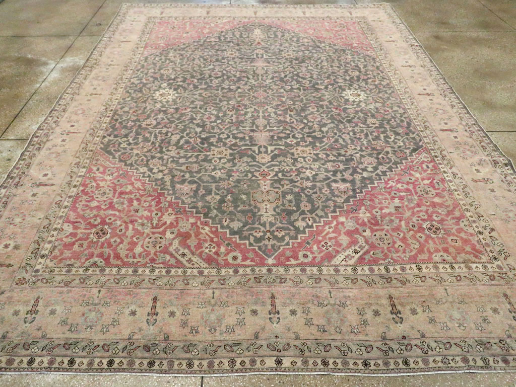 Antique Persian Tabriz Room Size Carpet, No.27774 - Galerie Shabab