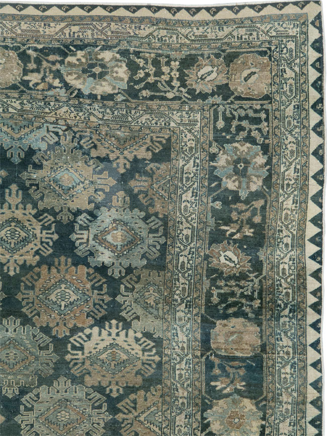 Antique Persian Malayer Room Size Carpet, No.27775 - Galerie Shabab