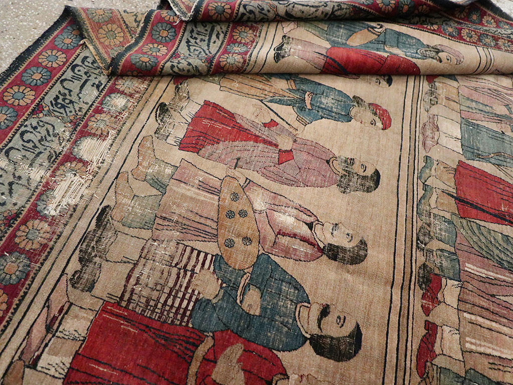 Antique Persian Lavar Kerman Pictorial Accent Carpet, No.27776 - Galerie Shabab