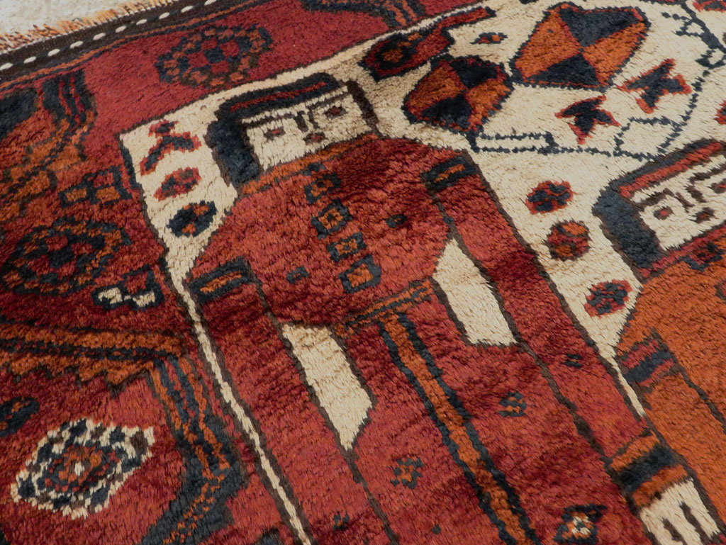 Vintage Persian Pictorial Bakhtiari Rug, No.27782 - Galerie Shabab