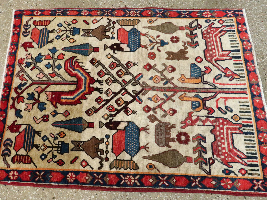 Vintage Persian Tabriz Pictorial Rug, No.27788 - Galerie Shabab