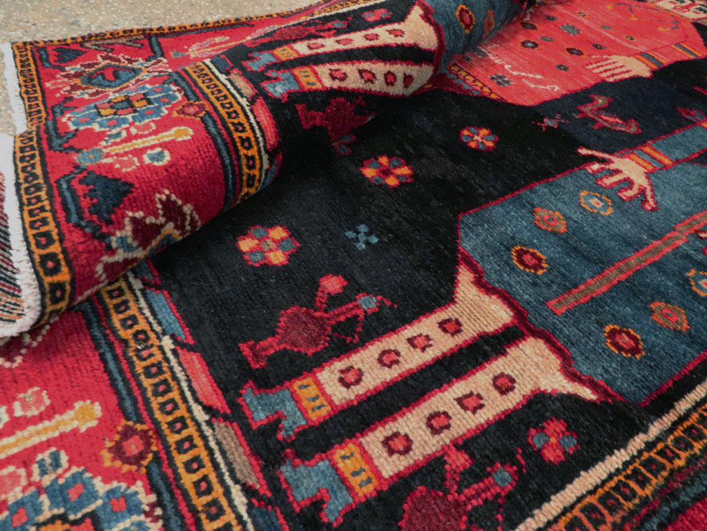 Vintage Persian Pictorial Bakhtiari Rug, No.27789 - Galerie Shabab