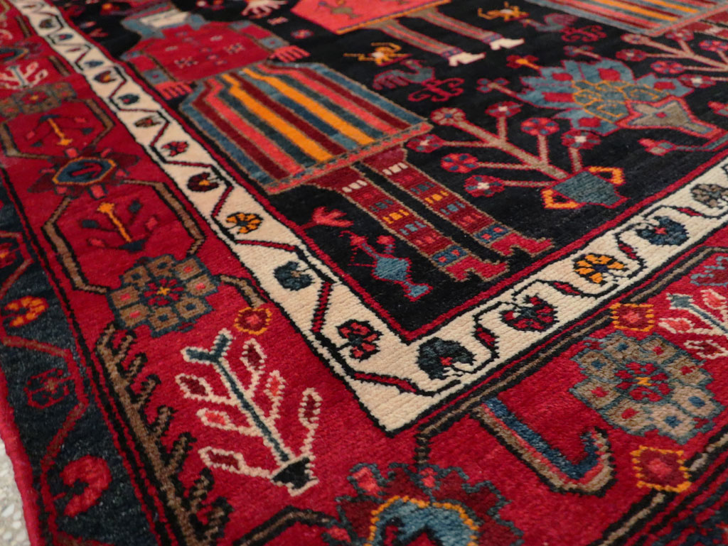 Vintage Persian Pictorial Bakhtiari Rug, No.27790 - Galerie Shabab