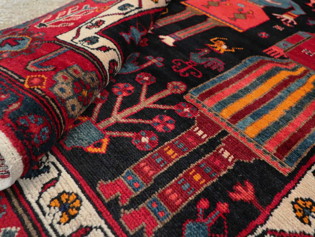 Vintage Persian Pictorial Bakhtiari Rug, No.27790 - Galerie Shabab