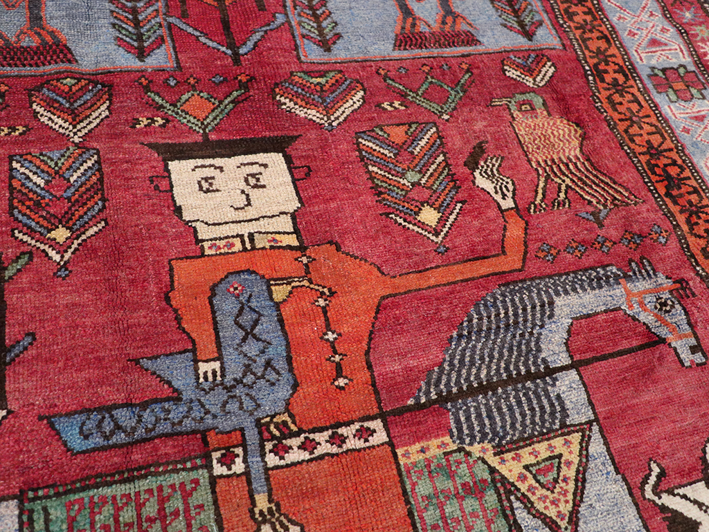 Vintage Caucasian Karabagh Pictorial Accent Rug, No.27793 - Galerie Shabab