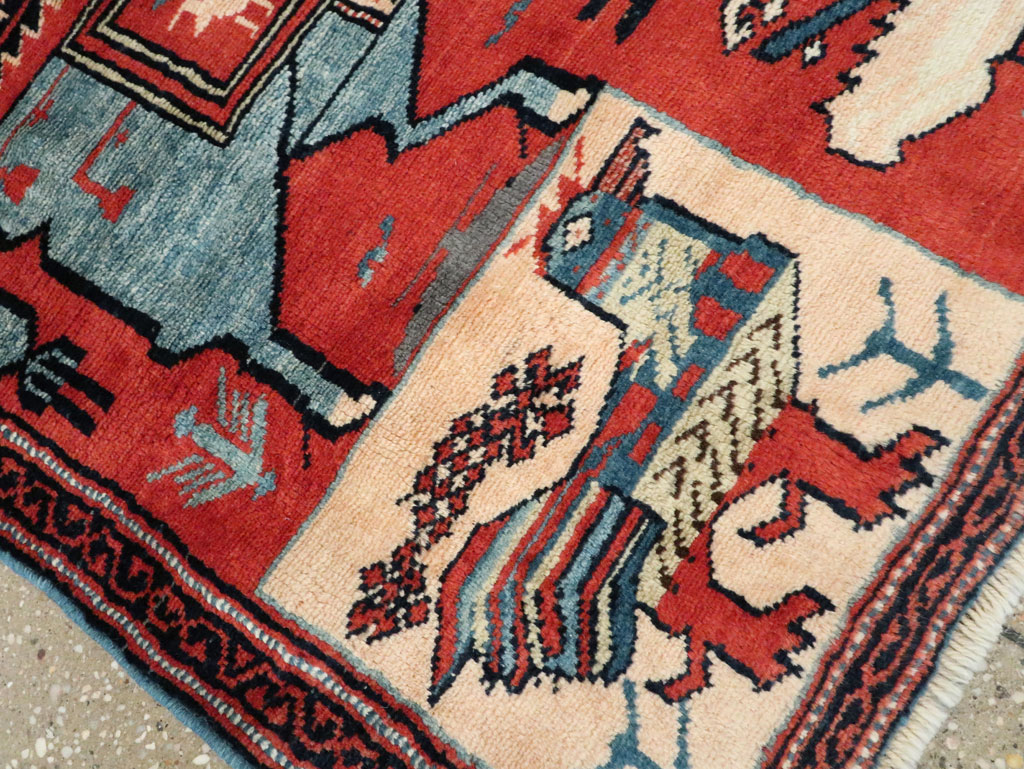 Vintage Pictorial Hamadan Rug, No.27794 - Galerie Shabab