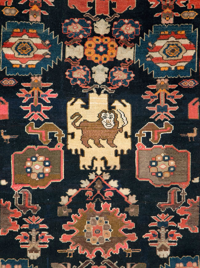 Antique Persian Malayer Accent Rug, No.27797 - Galerie Shabab