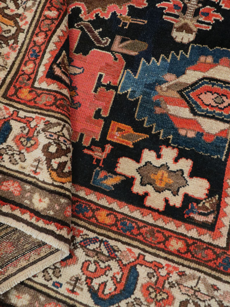 Antique Persian Malayer Accent Rug, No.27797 - Galerie Shabab