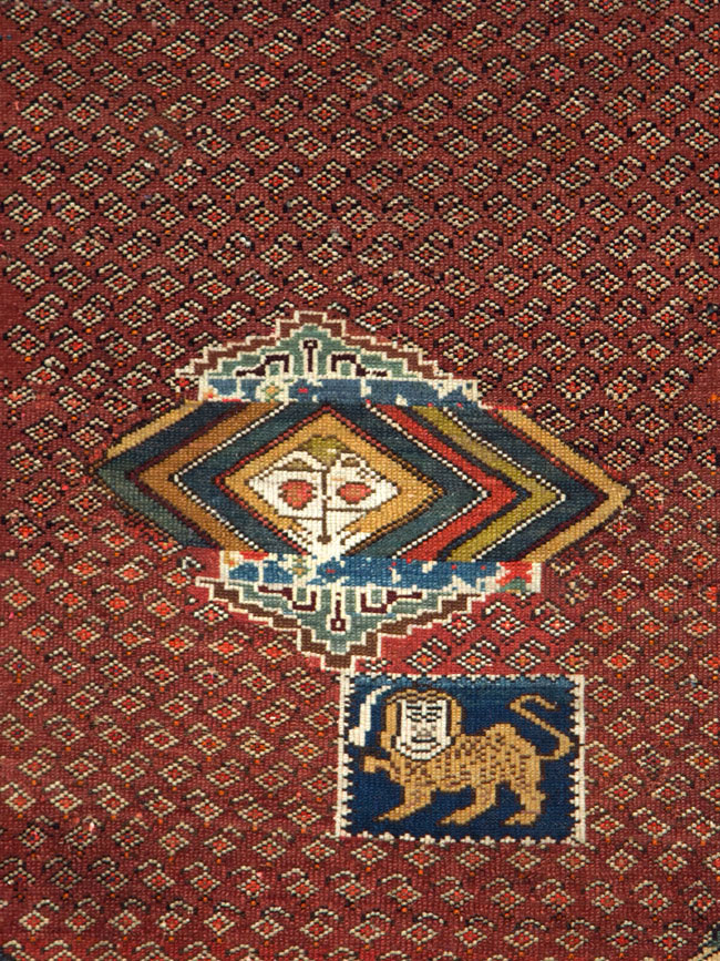 Antique Persian Pictorial Malayer Accent Rug, No.27798 - Galerie Shabab