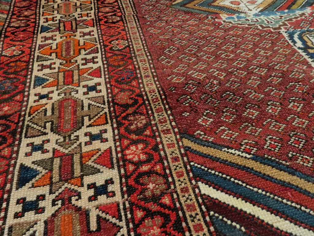 Antique Persian Pictorial Malayer Accent Rug, No.27798 - Galerie Shabab