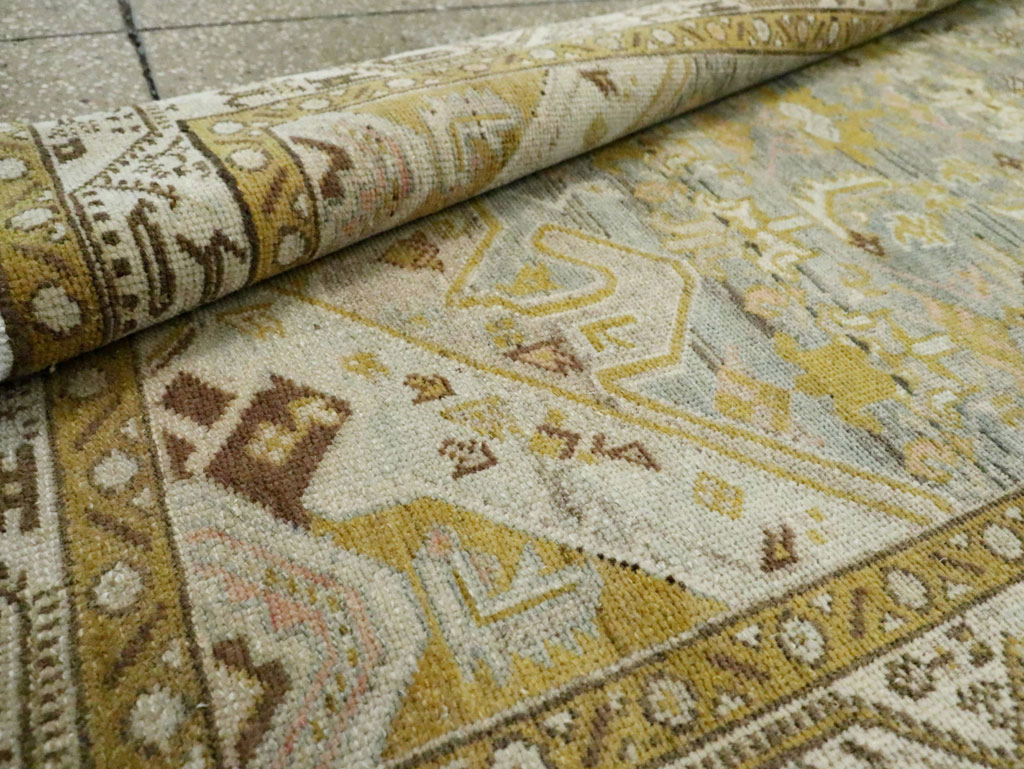 Vintage Persian Malayer Runner, No.27804 - Galerie Shabab