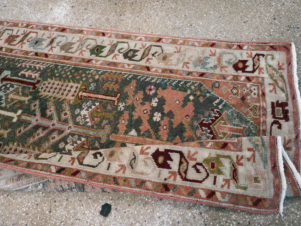 Vintage Persian Malayer Runner, No.27805 - Galerie Shabab