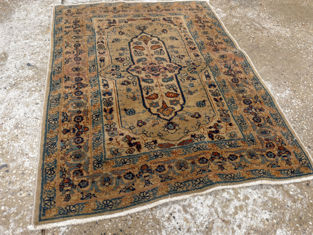 Antique Persian Tabriz Hagi Jalili Rug, No.27813 - Galerie Shabab