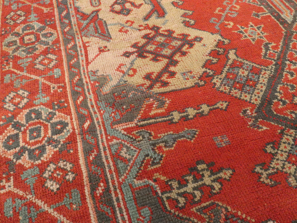 Antique Turkish Oushak Rug, No.27815 - Galerie Shabab