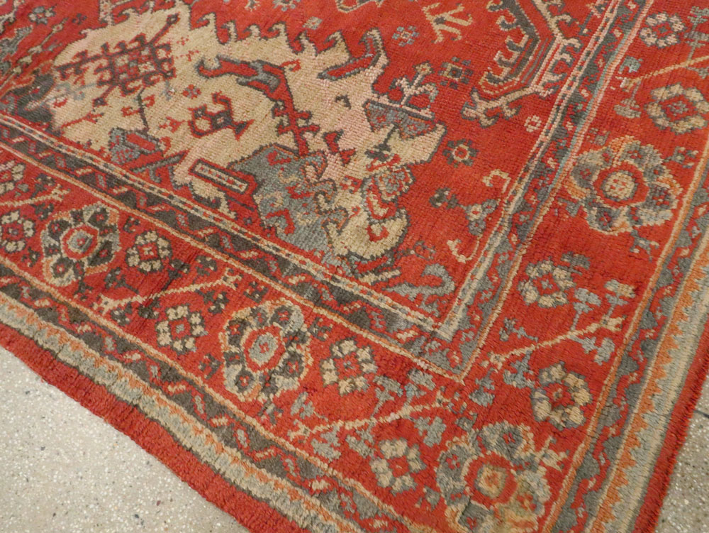 Antique Turkish Oushak Rug, No.27815 - Galerie Shabab