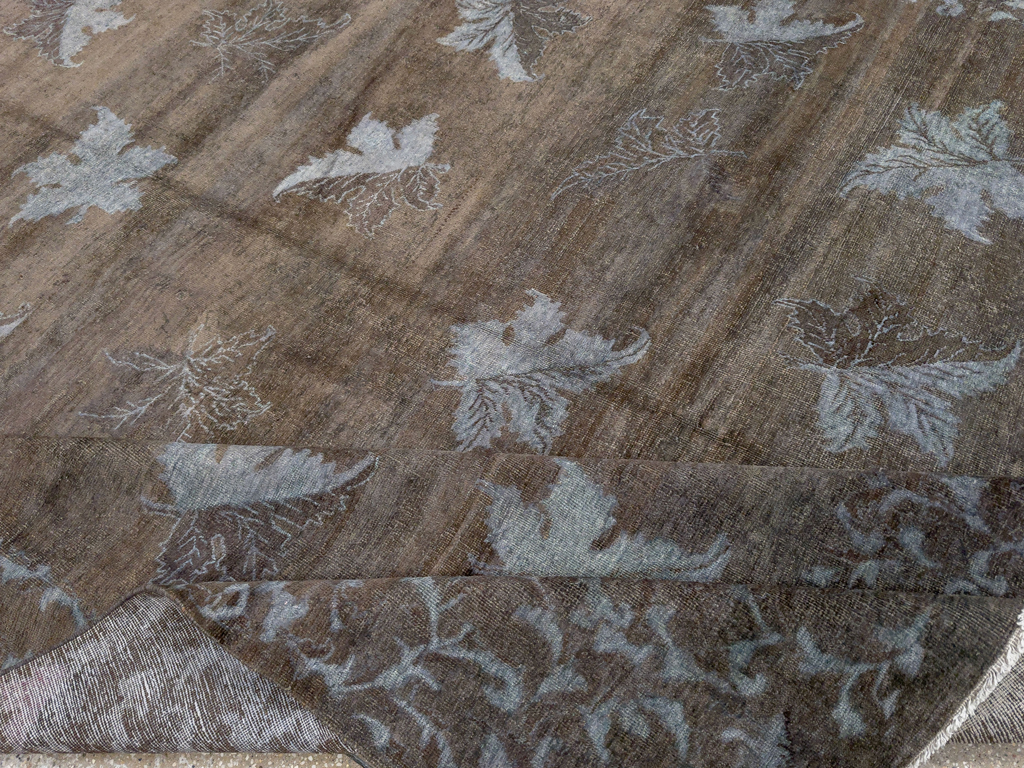 Vintage Persian Room Size Carpet, No.27821 - Galerie Shabab