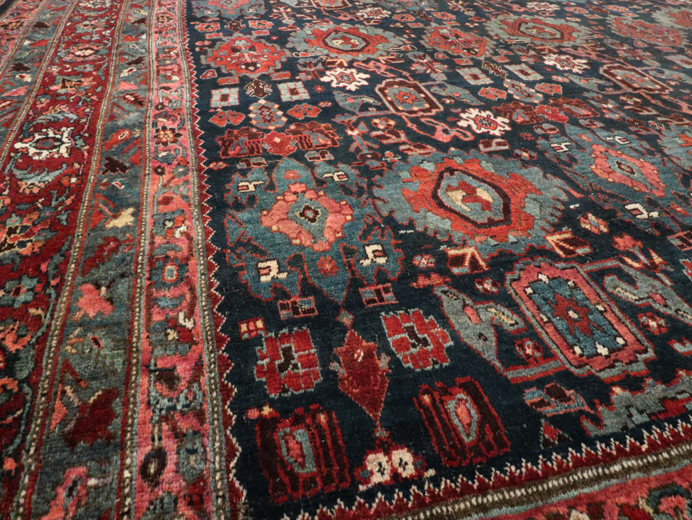 Antique Persian Bidjar Carpet, No.27828 - Galerie Shabab