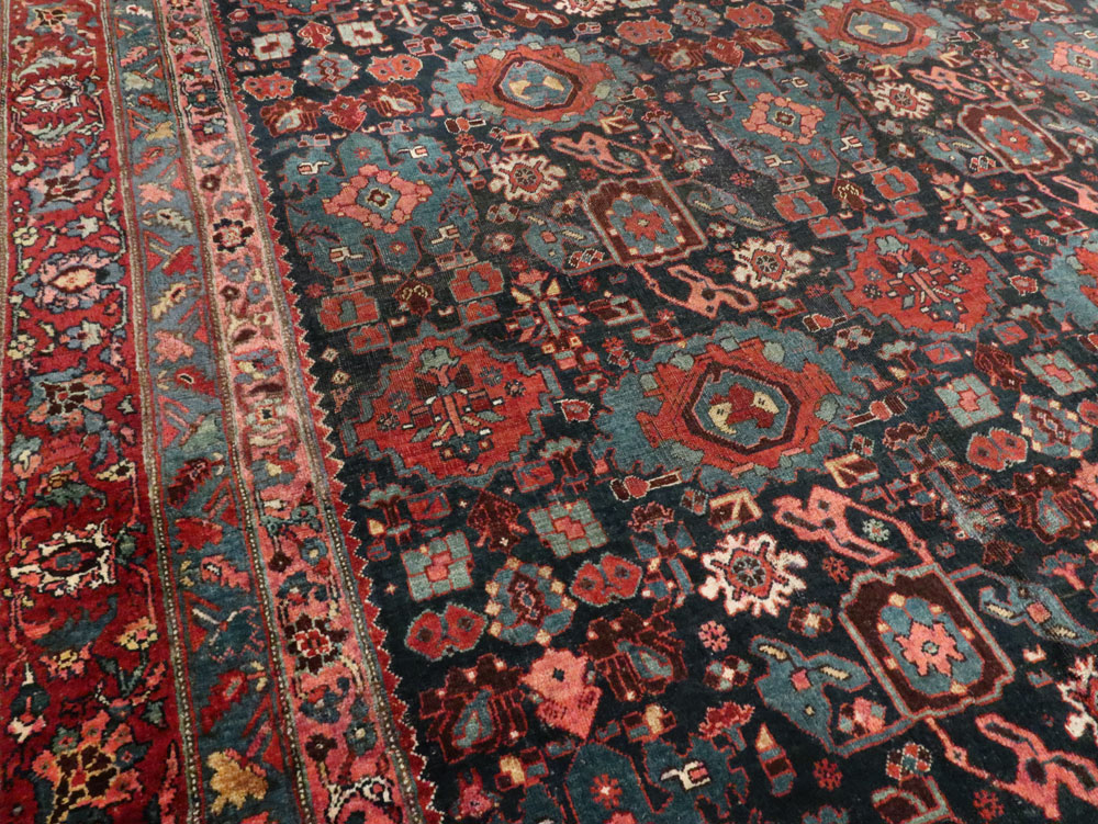 Antique Persian Bidjar Carpet, No.27828 - Galerie Shabab