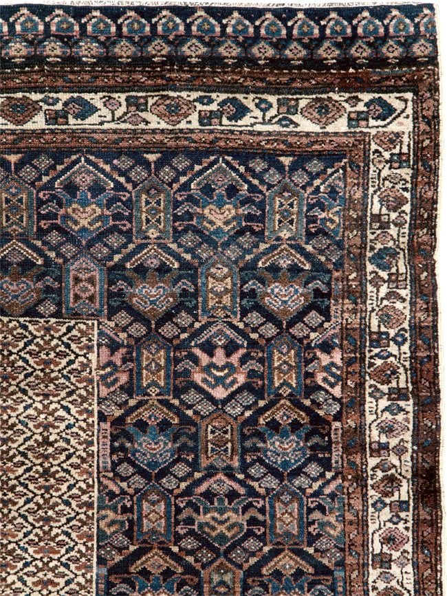 Vintage Persian Kurdish Rug, No.27837 - Galerie Shabab