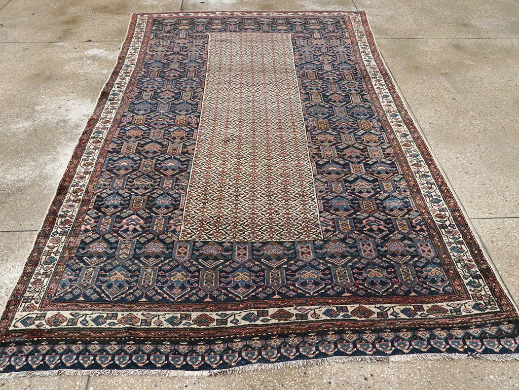 Vintage Persian Kurdish Rug, No.27837 - Galerie Shabab