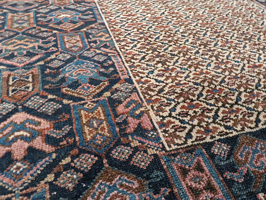 Vintage Persian Kurdish Rug, No.27837 - Galerie Shabab