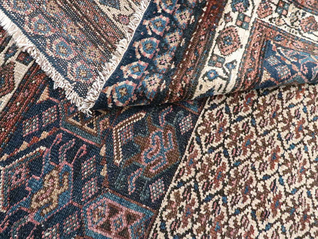 Vintage Persian Kurdish Rug, No.27837 - Galerie Shabab