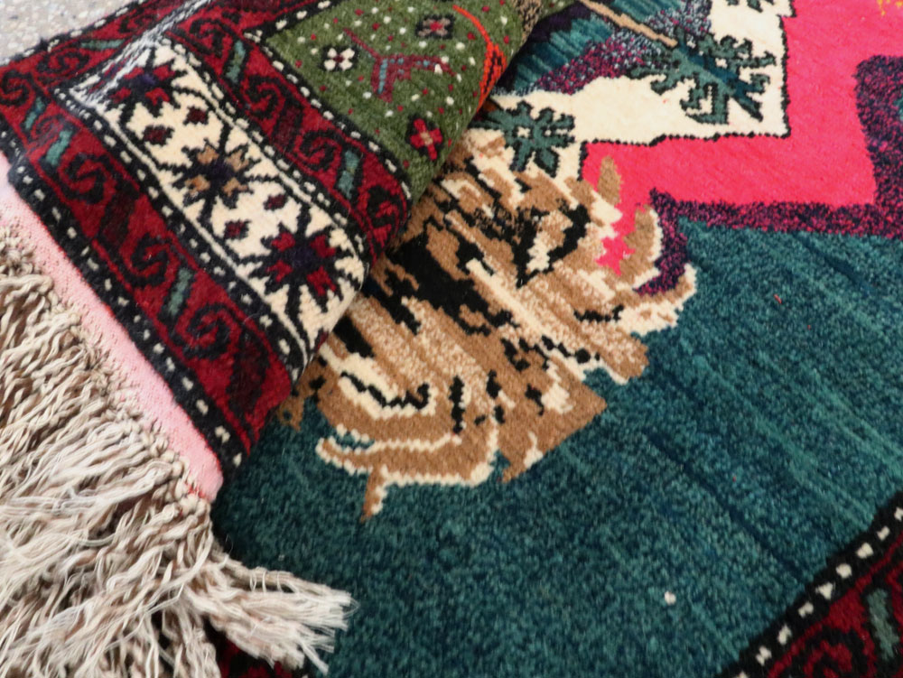 Vintage Pictorial Karabagh Rug, No.27842 - Galerie Shabab