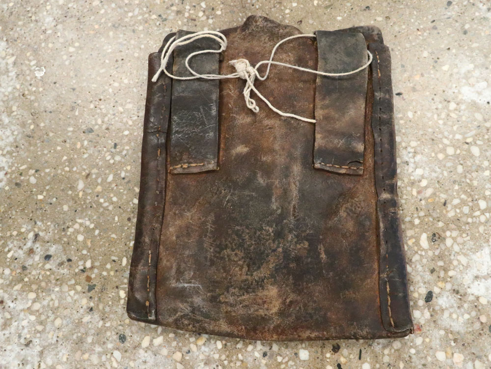 Vintage Persian Kurdish Tribal Bag, No.27848 - Galerie Shabab