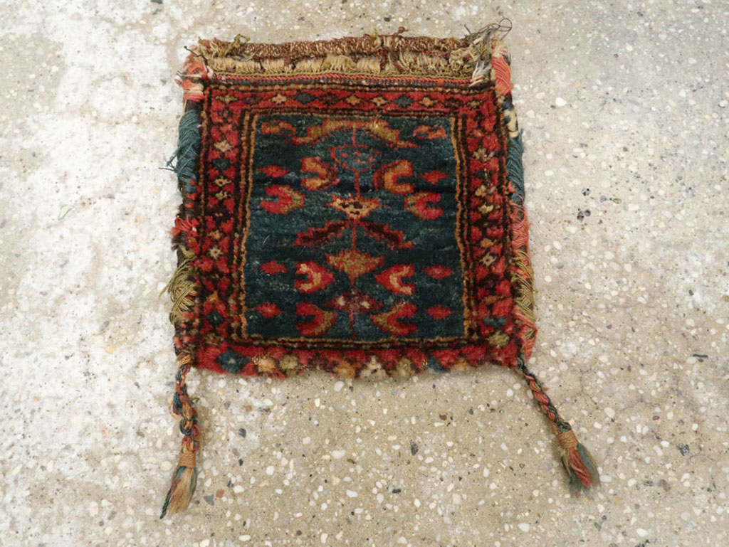 Antique Persian Kurdish Tribal Bag, No.27849 - Galerie Shabab