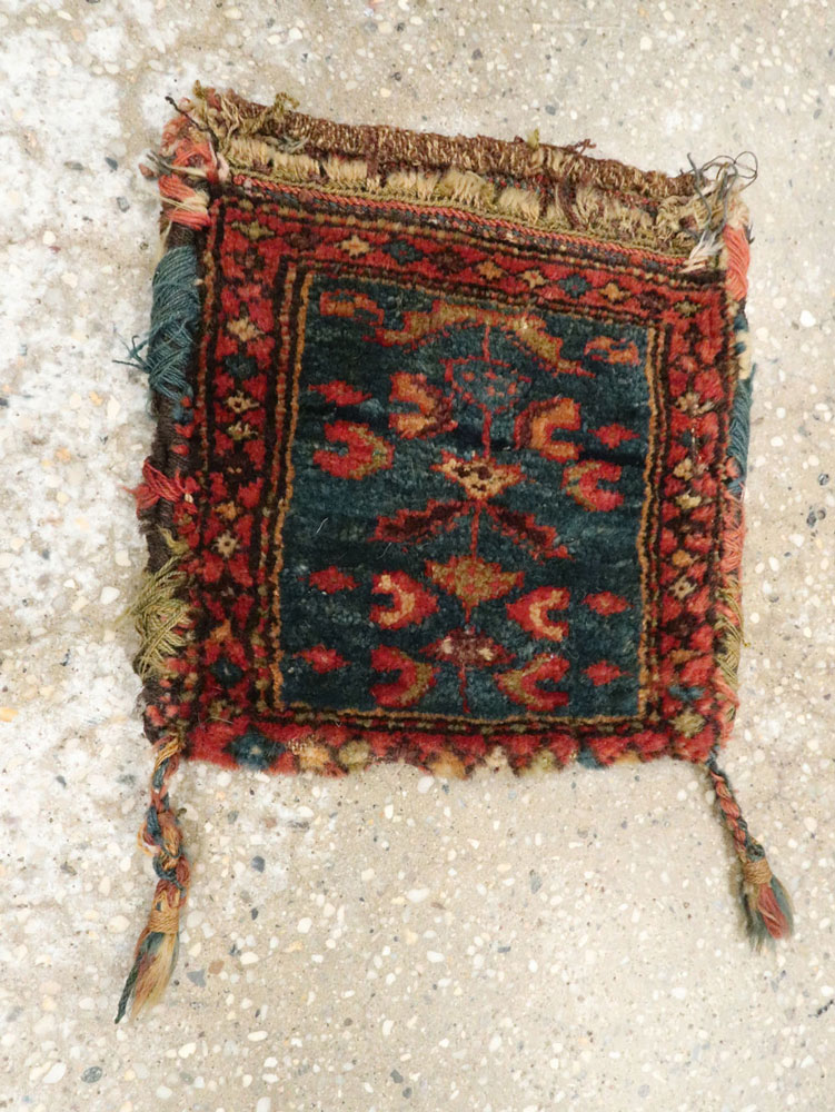 Antique Persian Kurdish Tribal Bag, No.27849 - Galerie Shabab