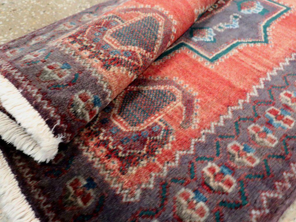 Vintage Persian Hamadan Rug, No.27855 - Galerie Shabab