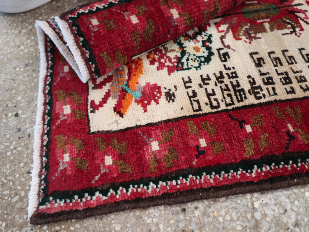 Vintage Persian Hamadan Pictorial Rug, No.27863 - Galerie Shabab