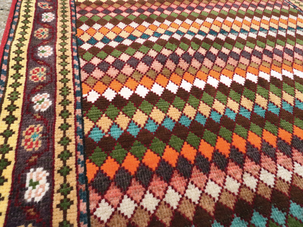 Vintage Persian Mahal Small Runner, No.27870 - Galerie Shabab