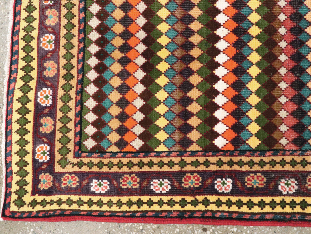 Vintage Persian Mahal Small Runner, No.27870 - Galerie Shabab