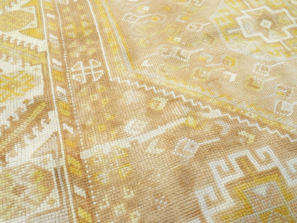 Vintage Persian Cotton Shiraz Rug, No.27872 - Galerie Shabab