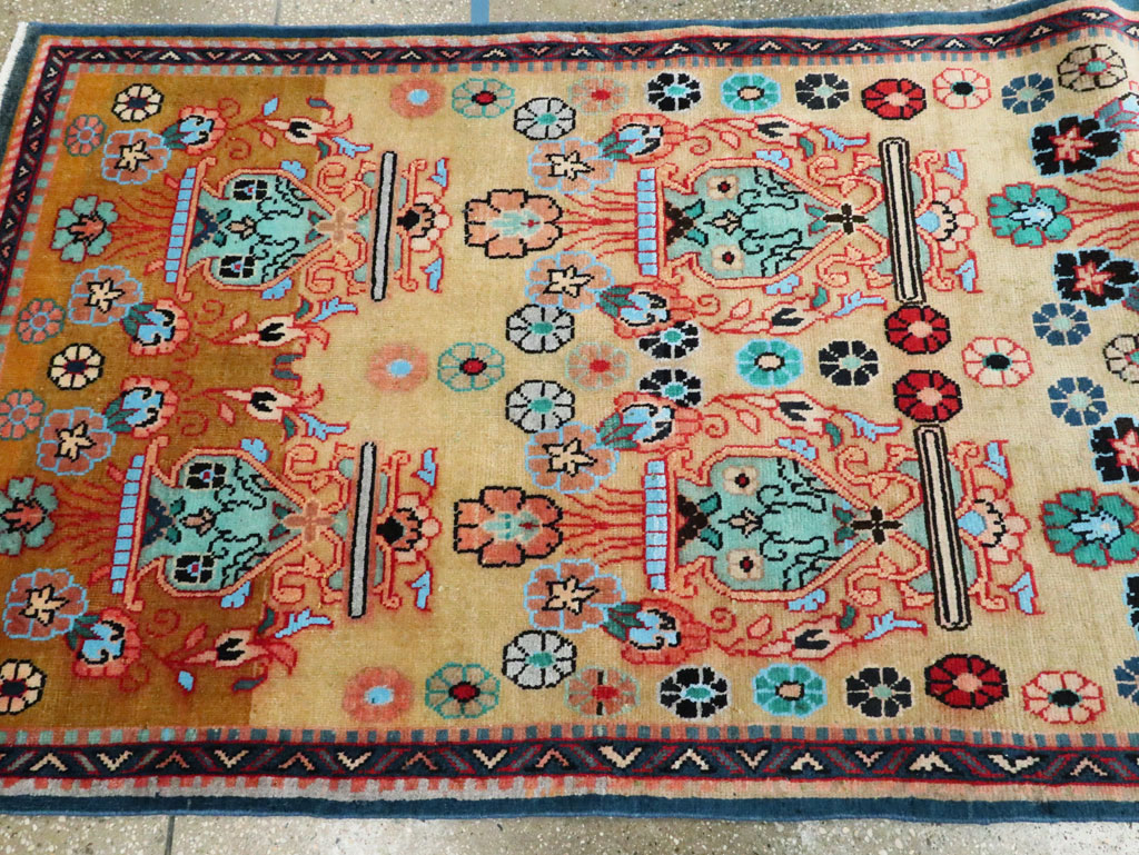 Vintage Persian Sarouk Runner, No.27873 - Galerie Shabab
