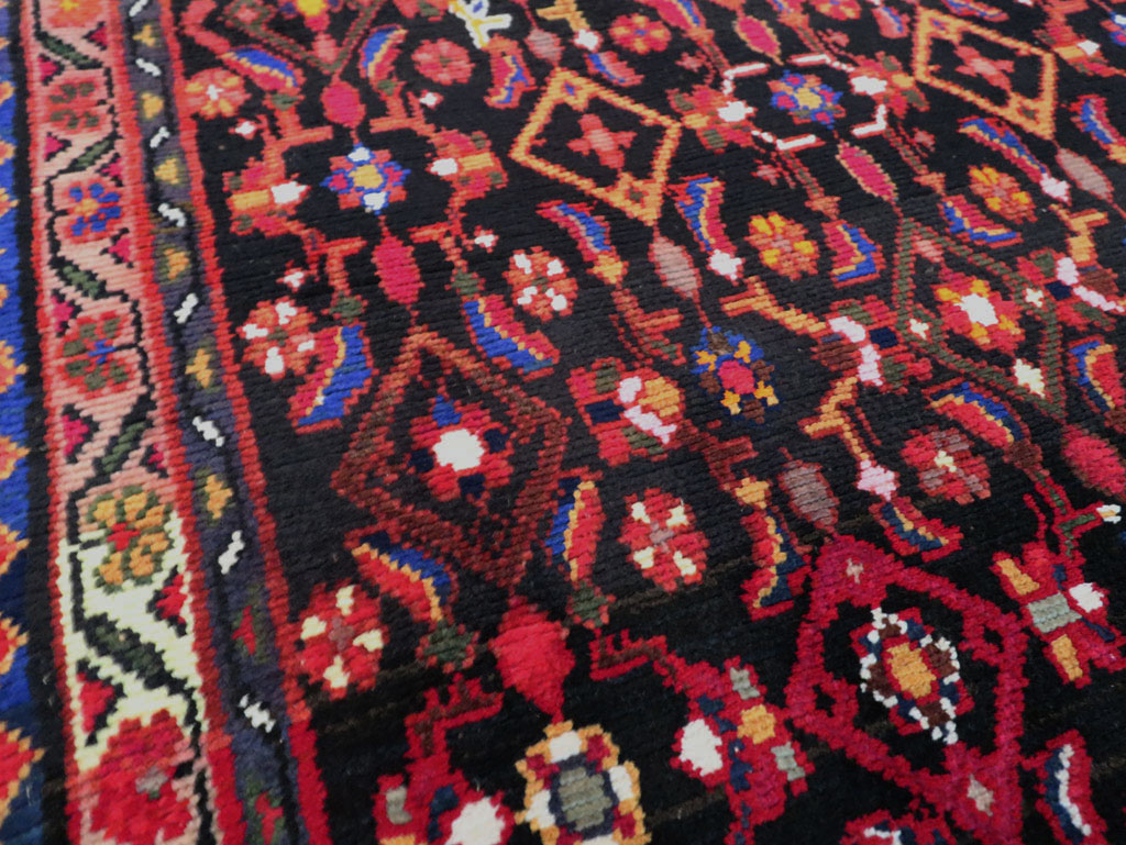 Vintage Persian Hamadan Rug, No.27874 - Galerie Shabab